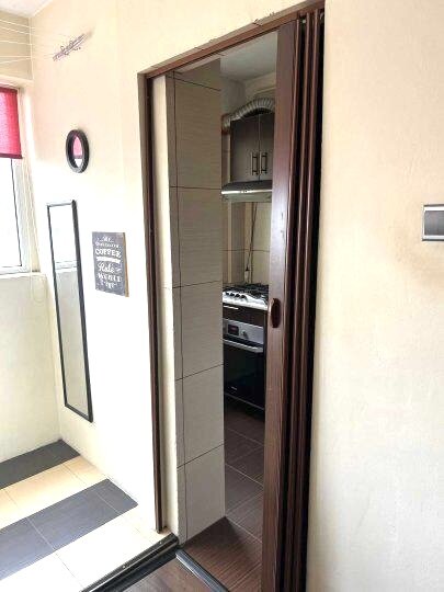 Titan - Metrou Costin Georgian